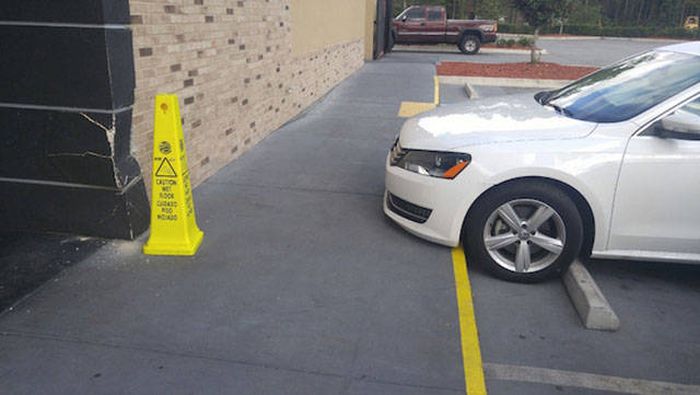 You Know You're Having A Bad Day When It Looks Like This (46 pics)