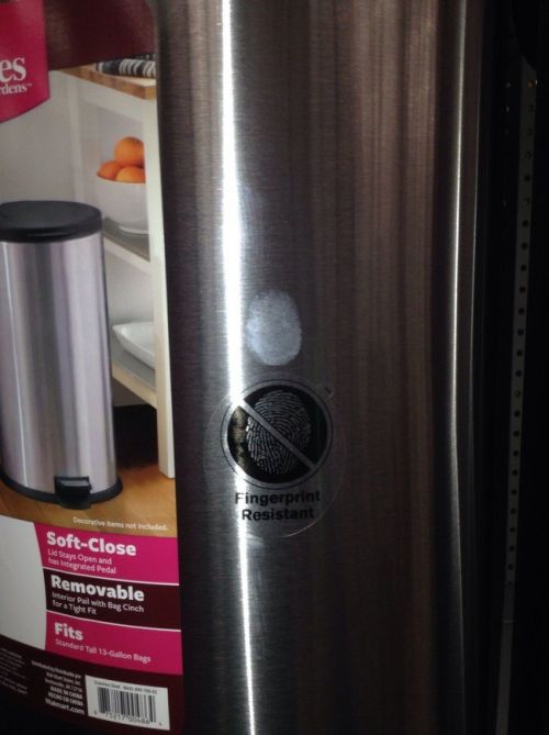 Pictures That Could Create Some Serious Trust Issues (34 pics)