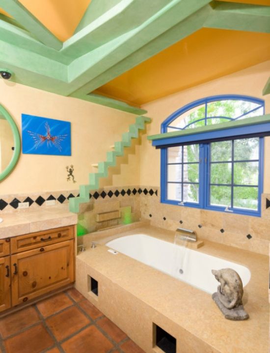 This House Is A Cat's Dream Come True (8 pics)