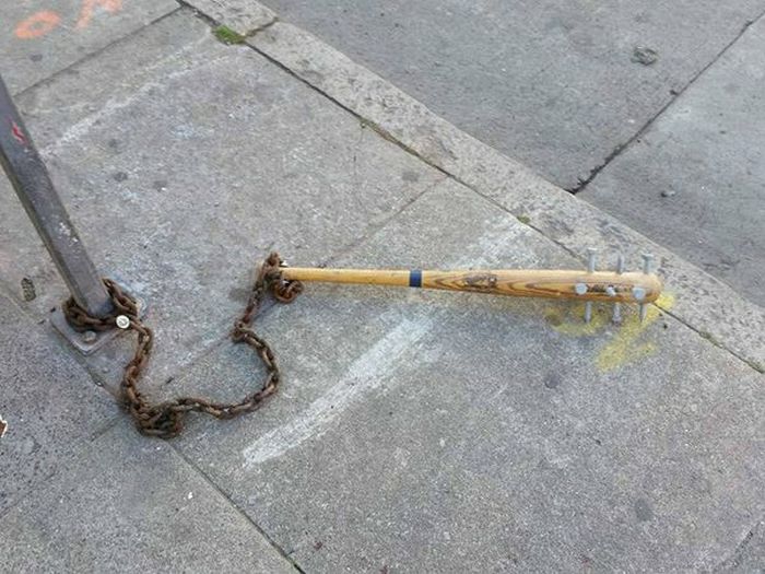 Police Discover Spiked Baseball Bats Chained Up In San Francisco (3 pics)