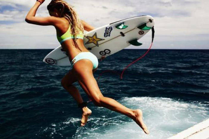 Sexy Surfer Girls That Prove Summer Is The Best Season (49 pics)