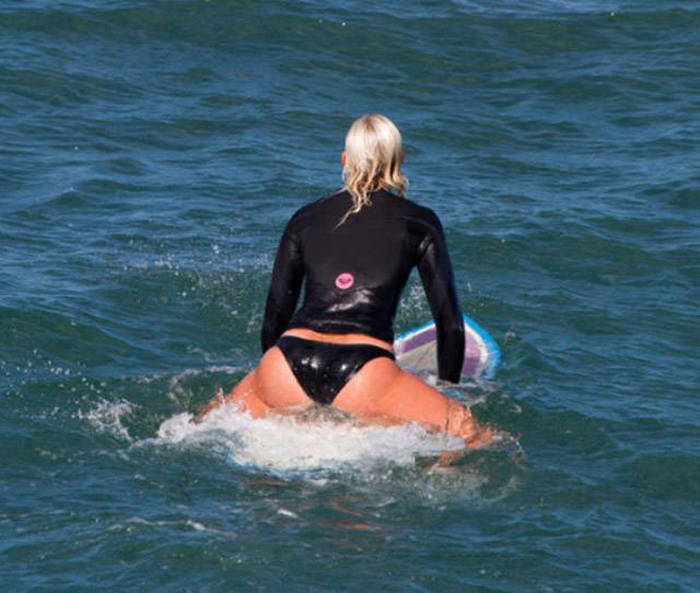 Sexy Surfer Girls That Prove Summer Is The Best Season (49 pics)