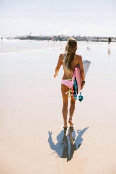 Sexy Surfer Girls That Prove Summer Is The Best Season (49 pics)