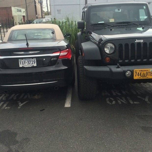 These People Are Really Terrible At Parking (6 pics)