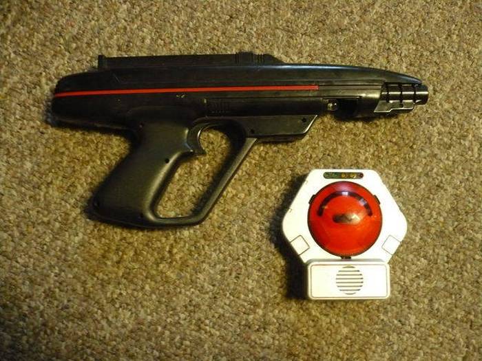 A Look Back At The Coolest Toys From 1980 And Beyond (35 pics)