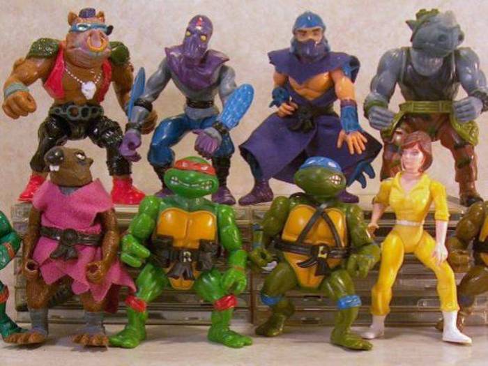 A Look Back At The Coolest Toys From 1980 And Beyond (35 pics)