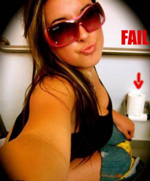 Girls Who Tried To Be Sexy But Failed Horribly (40 pics)