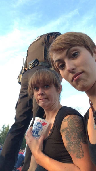 Alcohol Helps Create Fun Nights And Miserable Mornings (50 pics)