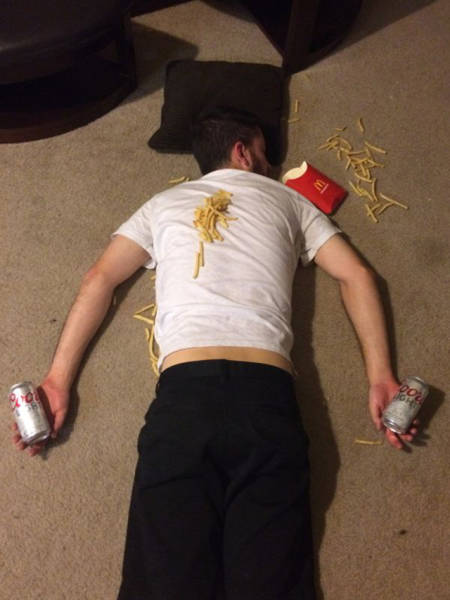 Alcohol Helps Create Fun Nights And Miserable Mornings (50 pics)