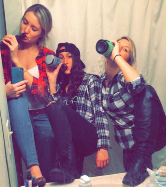 Alcohol Helps Create Fun Nights And Miserable Mornings (50 pics)