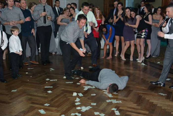 Alcohol Helps Create Fun Nights And Miserable Mornings (50 pics)