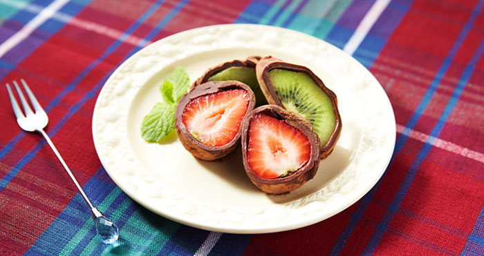 You Can Now Add Sliced Chocolate To Your Sandwiches (10 pics)