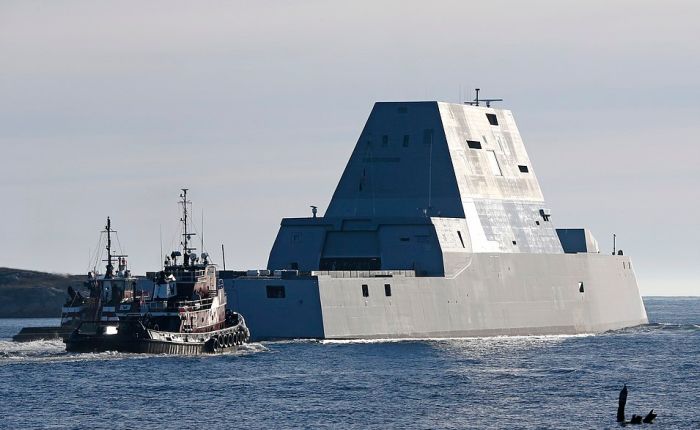 The US Navy's Newest Stealth Destroyer Is Their Largest Ever (9 pics)