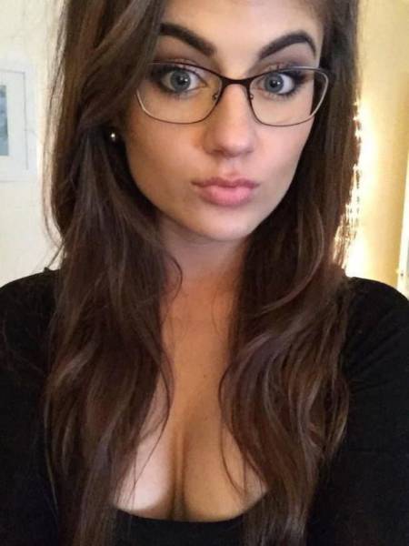 You Have To Appreciate A Girl That Knows How To Make Glasses Look Sexy