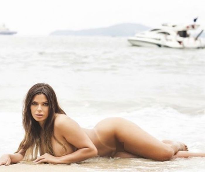 Miss BumBum Winner Suzy Cortez Makes Good On Her Promise To Bare It All (4 pics)