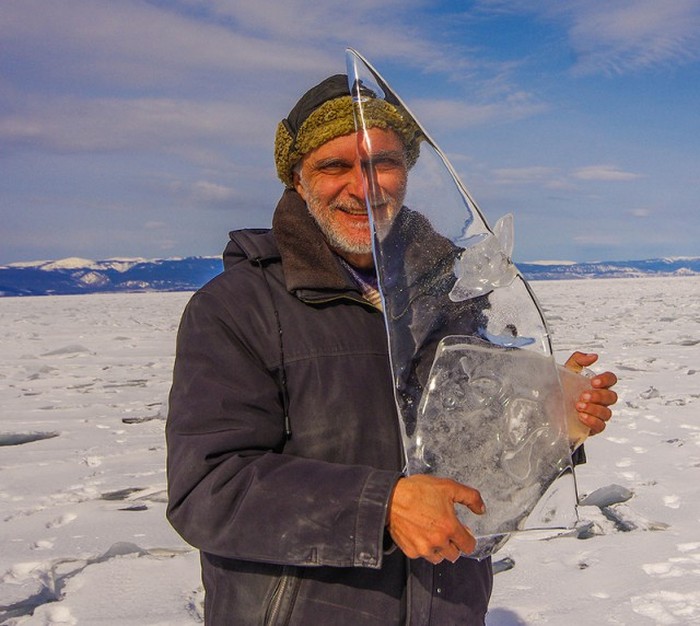 Lake Baikal Is Beautiful This Time Of Year (35 pics)