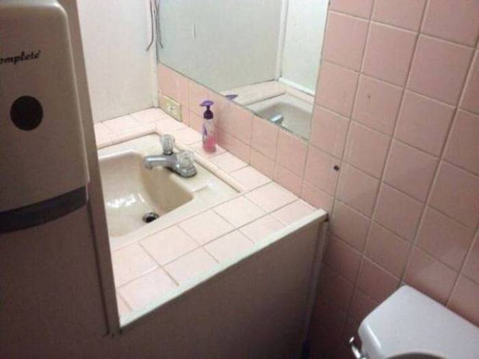 People Who Stepped Up To Do One Job And Failed Miserably (44 pics)