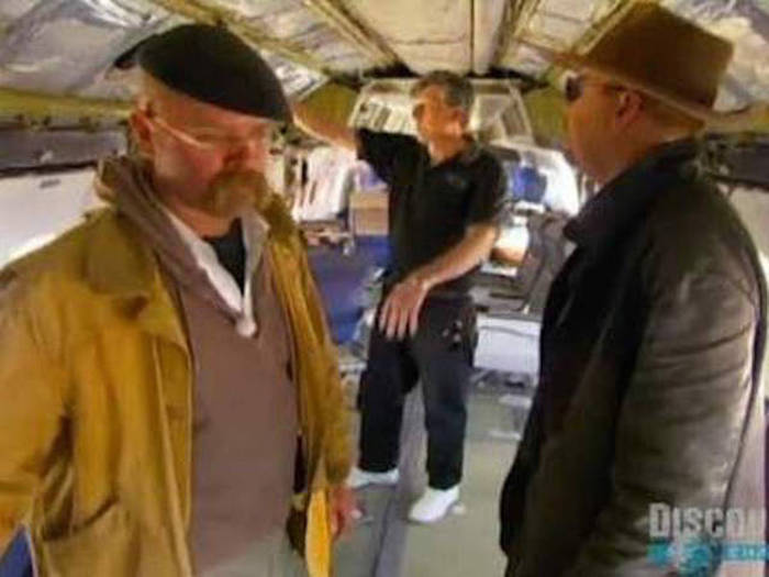 The Truth Is Revealed When Mythbusters Bust Some Of History's Greatest Myths (14 pics)