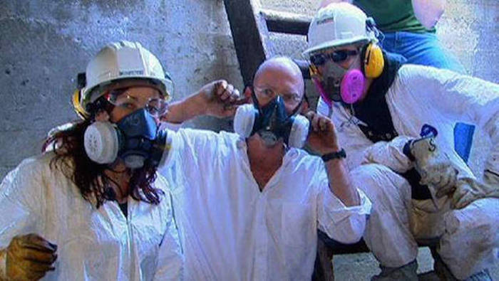 The Truth Is Revealed When Mythbusters Bust Some Of History's Greatest Myths (14 pics)