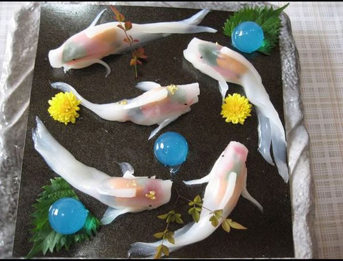 How To Make Sushi Look Like Real Life Koi In Just A Few Steps (15 pics)