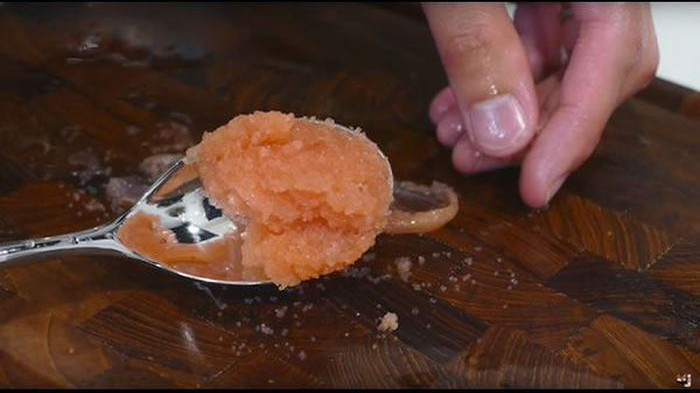 How To Make Sushi Look Like Real Life Koi In Just A Few Steps (15 pics)