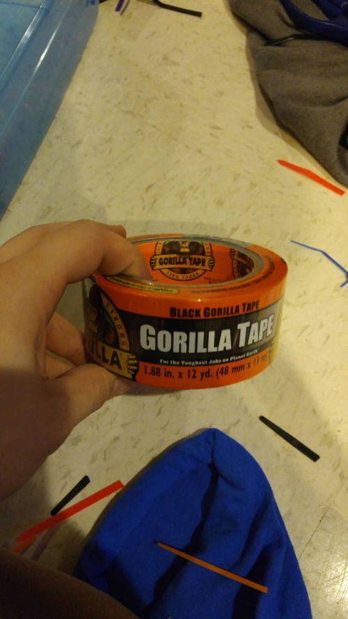 Guy Takes Holiday Gift Wrapping To The Extreme (14 pics)