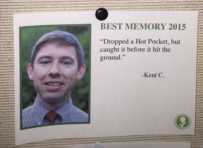 Someone Put Fake Best Memories Of 2015 On A Community Bulletin Board (9 pics)