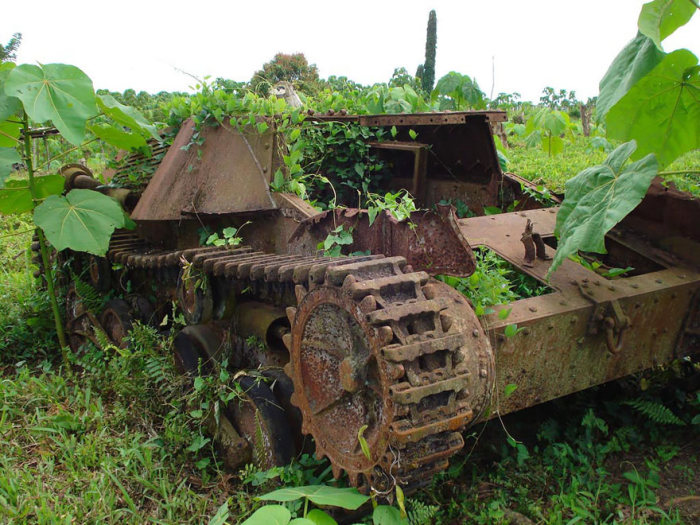 Abandoned Army Tanks That Have Become A Part Of Nature (33 pics)