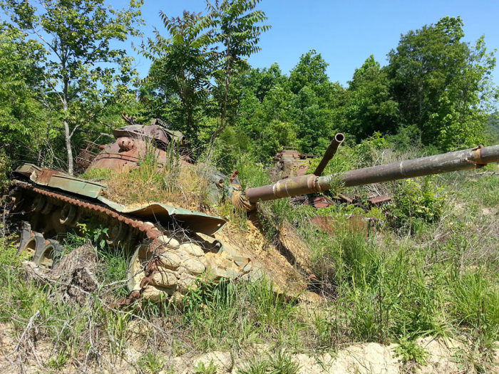 Abandoned Army Tanks That Have Become A Part Of Nature (33 pics)