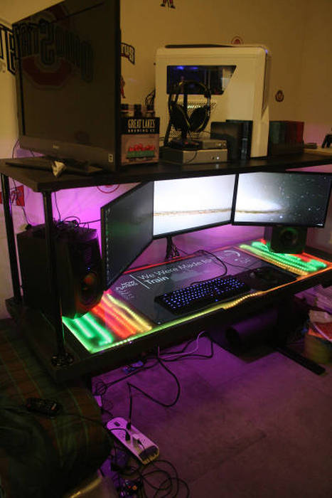 This Self Built Computer Desk Kicks a Ton of Ass (33 pics)