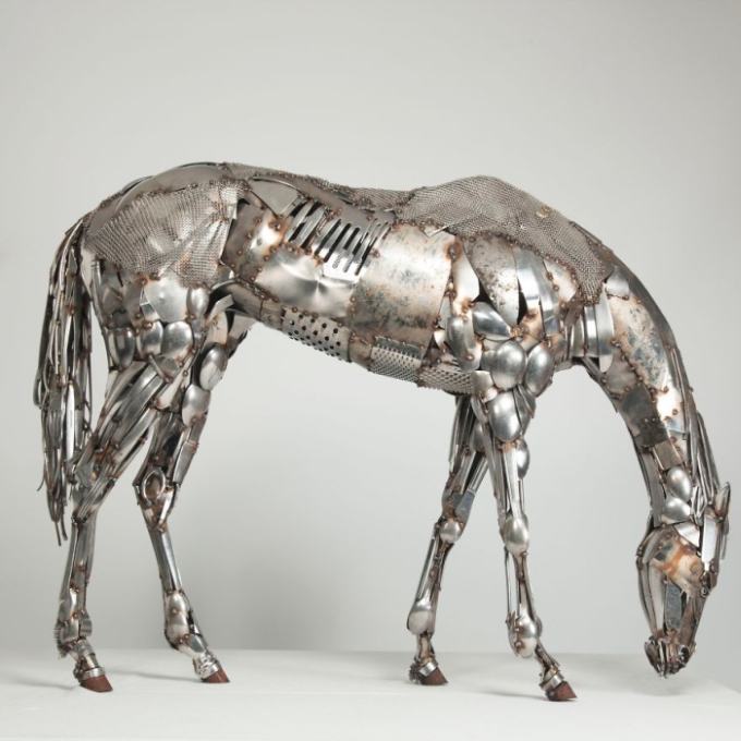 Artist Turns Scrap Metal Into Animals (13 pics)