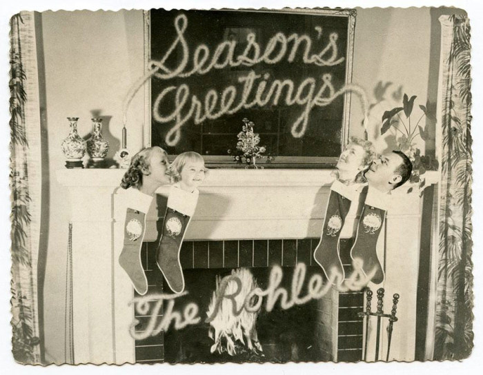 Bizarre Vintage Christmas Cards That Will Leave You Baffled (12 pics)