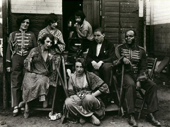 These Old Creepy Circus Photos Are No Laughing Matter (20 pics)