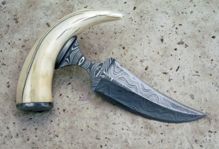 A Deadly Collection Of Push Daggers (30 pics)