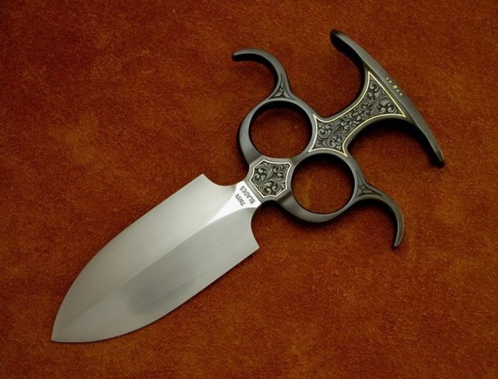 A Deadly Collection Of Push Daggers (30 pics)