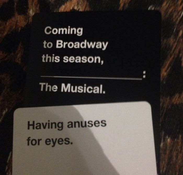 Disturbing Cards Against Humanity Combinations You Can't Help But Laugh At (21 pics)