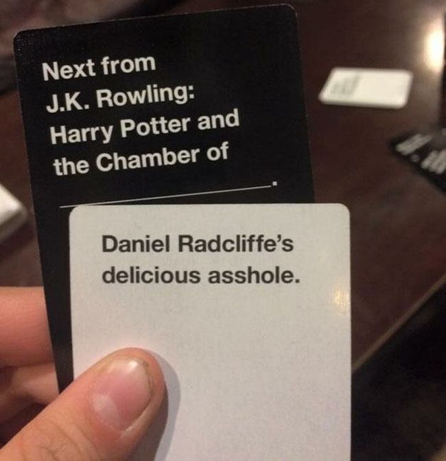 Disturbing Cards Against Humanity Combinations You Can't Help But Laugh At (21 pics)