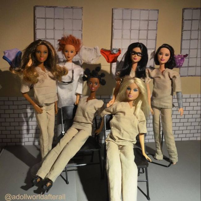 The Most Important Pop Culture Moments From 2015 Reenacted By Barbie Dolls (12 pics)