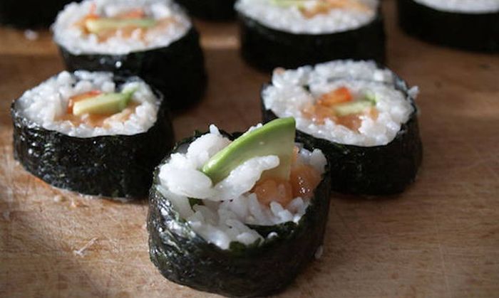 Everything You Need To Know About Buying And Eating Sushi (11 pics)