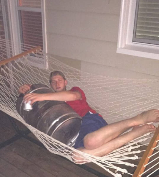 I Miss College. Part 23 (69 pics)