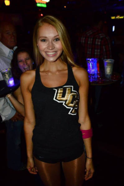 I Miss College. Part 23 (69 pics)