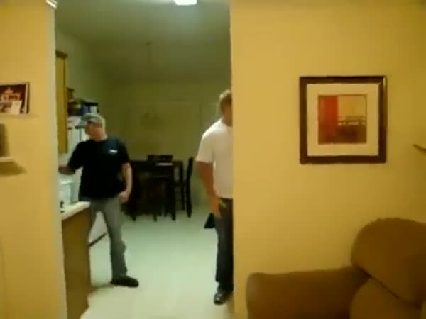 Girl Tazers Her Brother And Nearly Kills Him In The Process