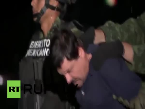Drug Lord El Chapo Paraded In Front Of The Cameras In Mexico City