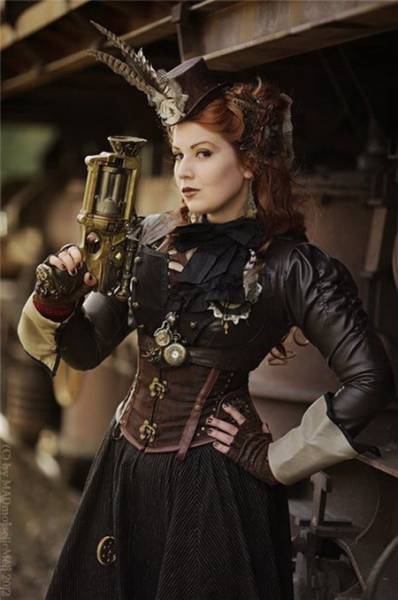 Sexy Girls Who Know How To Do Steampunk The Right Way (44 pics)