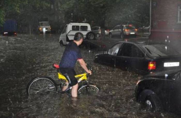 You Know It's Going To A Bad Day When It Starts Out Like This (43 pics)