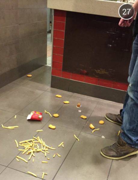 You Know It's Going To A Bad Day When It Starts Out Like This (43 pics)