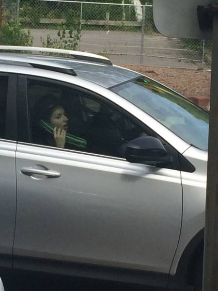 Even The Most Boring Commutes Have Their Awkward Moments (42 pics)