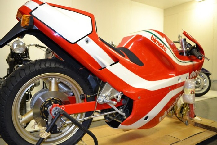 The Bimota DB1SR Is Like Something Out Of A Time Capsule (13 pics)