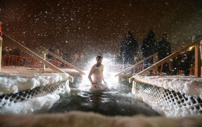 Orthodox Christians Are Taking A Dip In Freezing Waters (37 pics)