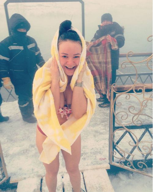 Orthodox Christians Are Taking A Dip In Freezing Waters (37 pics)
